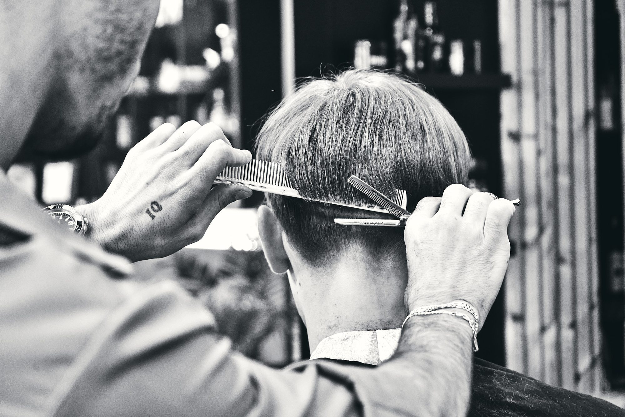 Scissors over comb