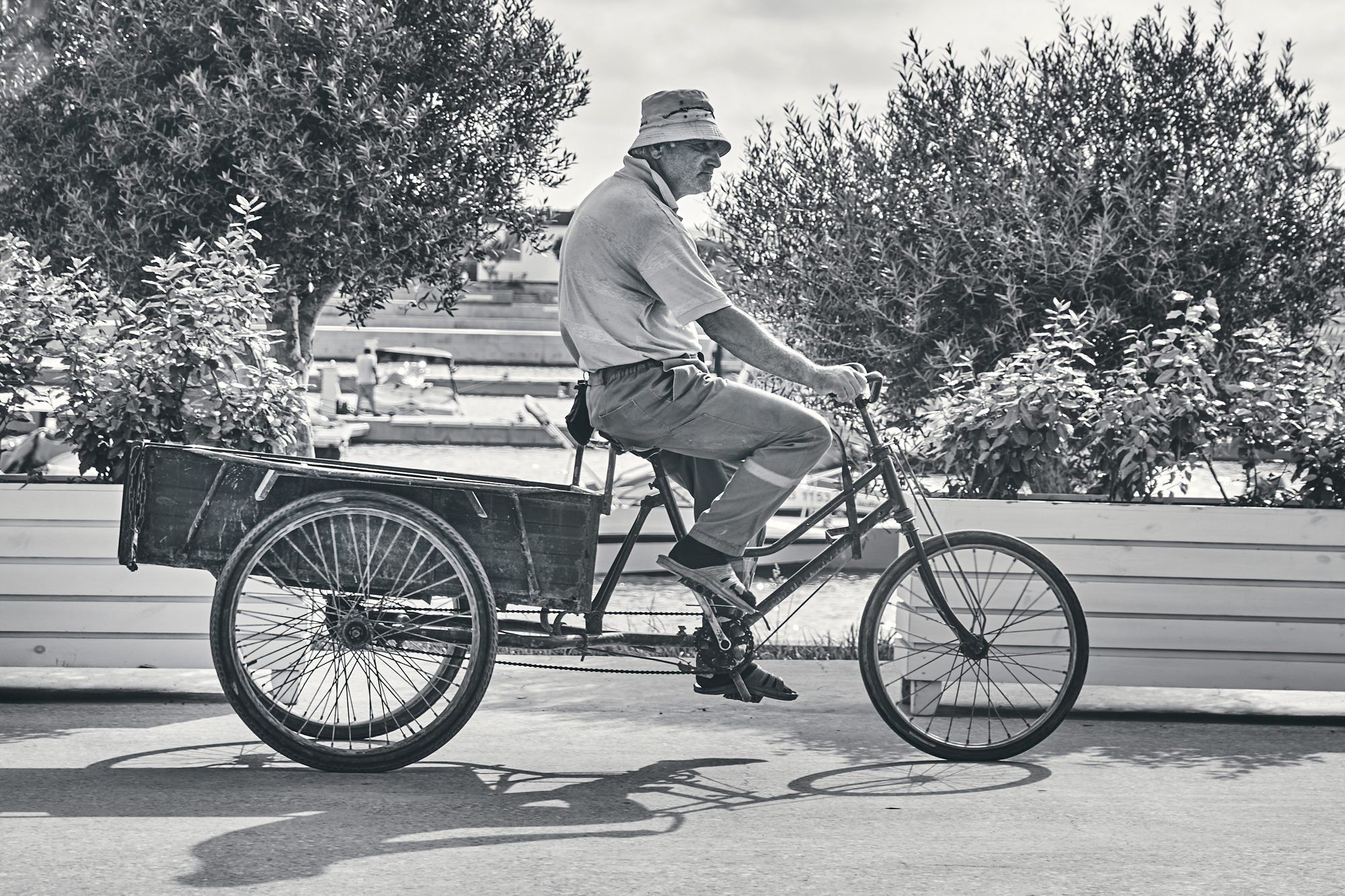 The Cargo Tricycle — street scene, Baku